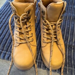 BOYS Tan Lace-Up Boots